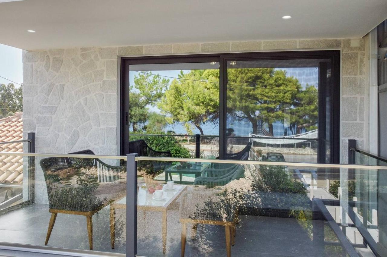 Villa On The Sea Agia Marina  المظهر الخارجي الصورة