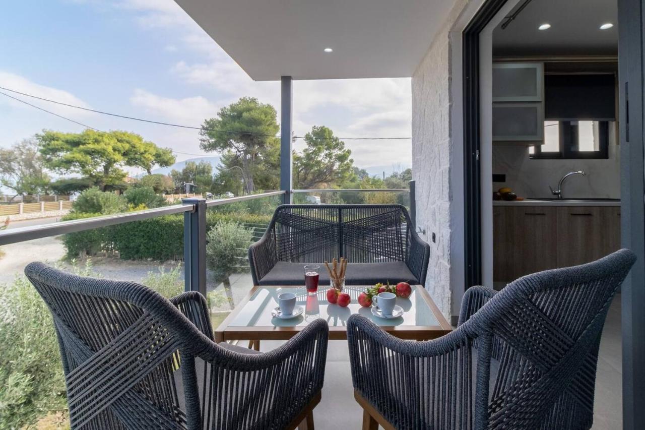 Villa On The Sea Agia Marina  المظهر الخارجي الصورة