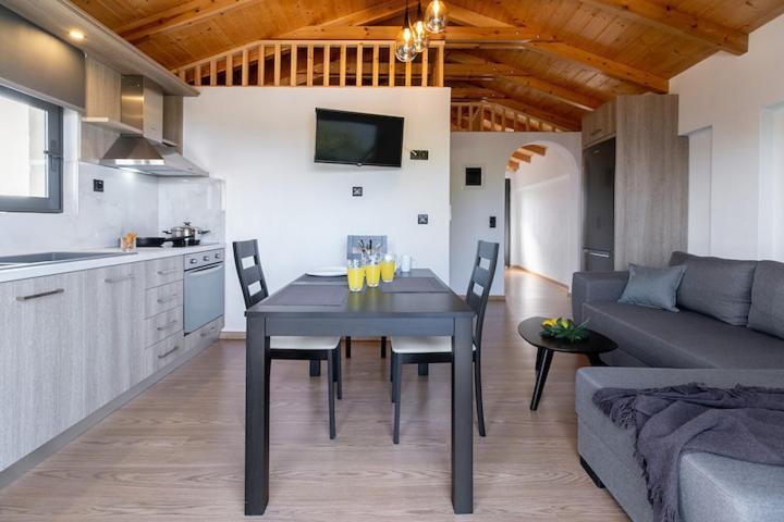 Villa On The Sea Agia Marina  المظهر الخارجي الصورة