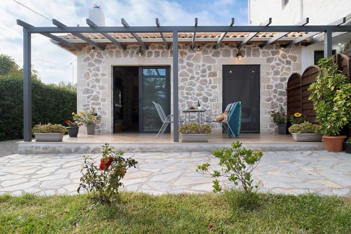 Villa On The Sea Agia Marina  المظهر الخارجي الصورة