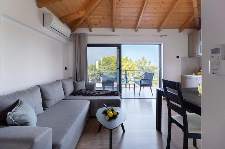 Villa On The Sea Agia Marina  المظهر الخارجي الصورة